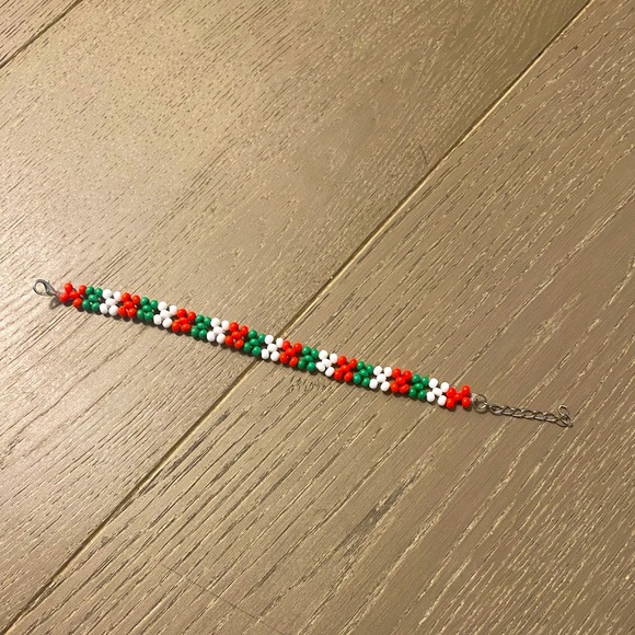 Colorful Handmade Beaded Bracelet - Picture 1 of 3